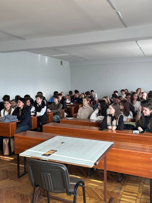 Фото із Дня відкритих дверей