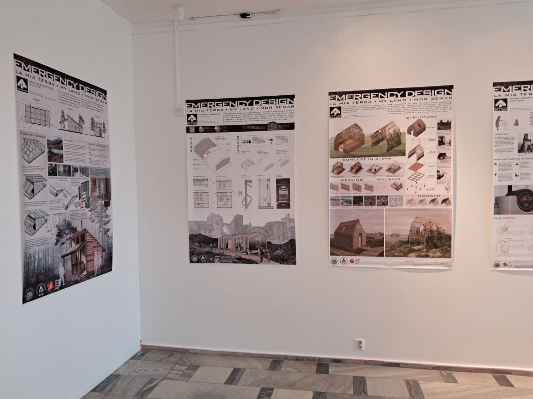 Фото з виставки