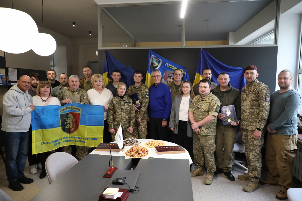 Фото з відкриття виставки