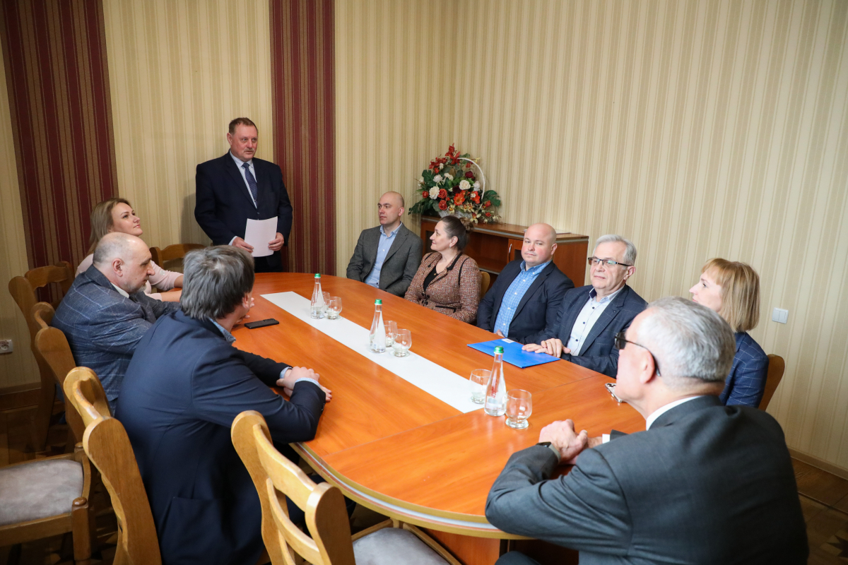 Фото з оголошення результатів виборів ректора Львівської політехніки