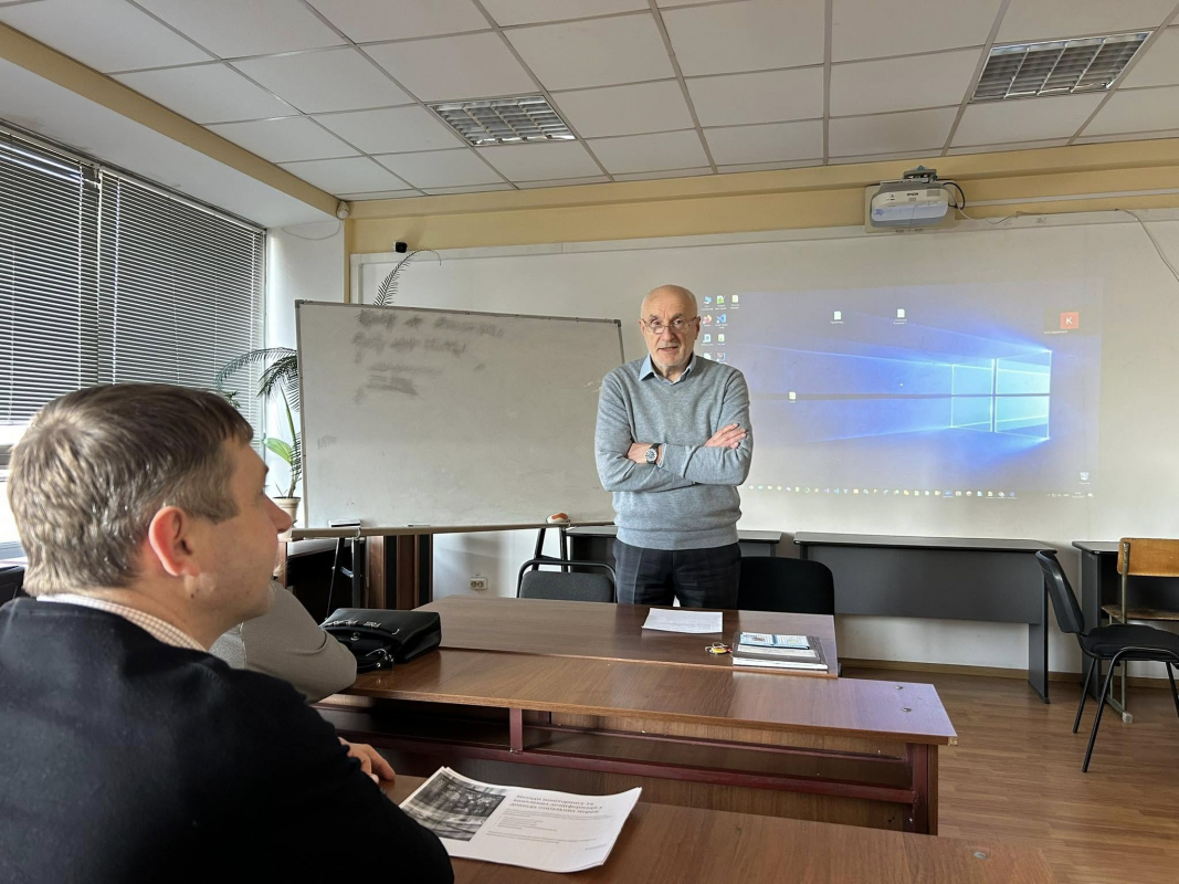 Фото із засідання НТШ