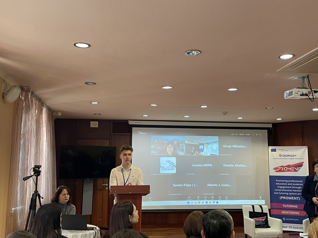 Микола Балюк із колегами