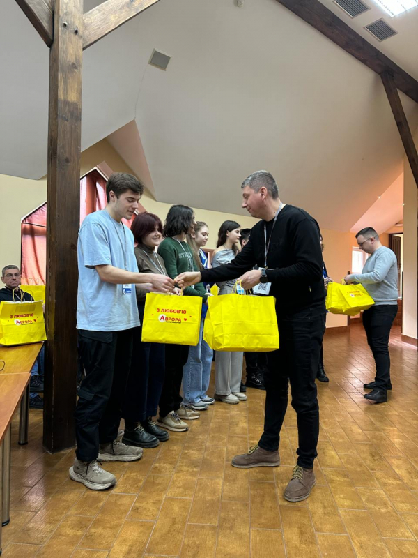 Владислав Москаль із колегами