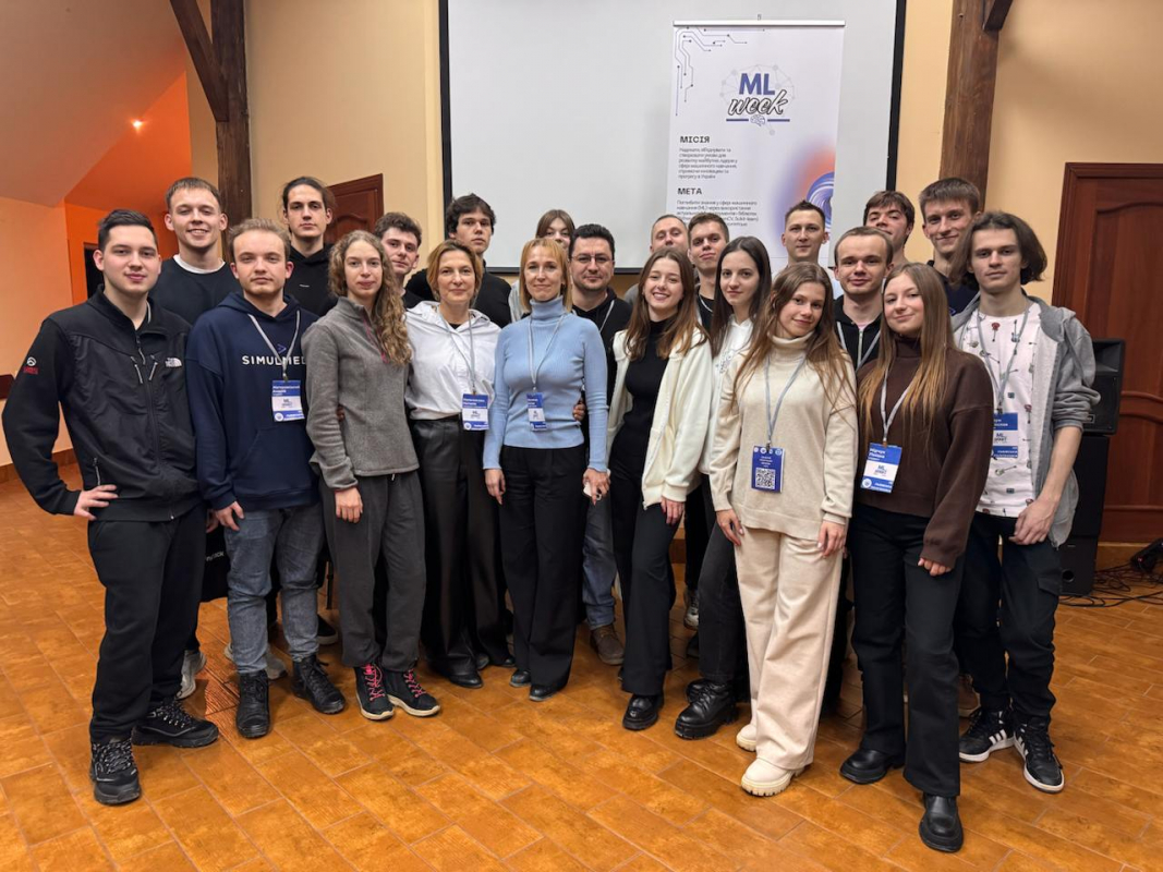 Владислав Москаль із колегами