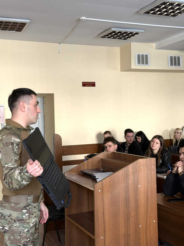 Фото із зустрічі у Львівській політехніці