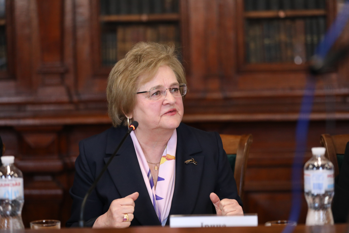 Фото із симпозіуму