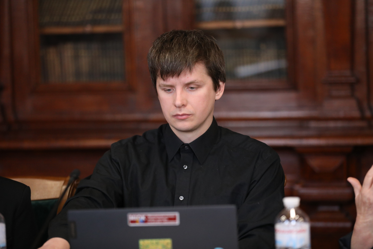 Фото із симпозіуму