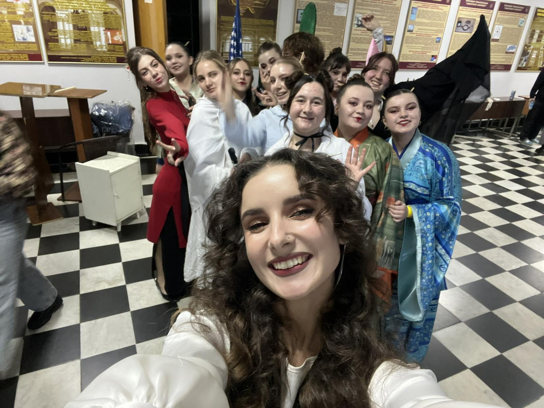 Вікторія Яворська з колегами