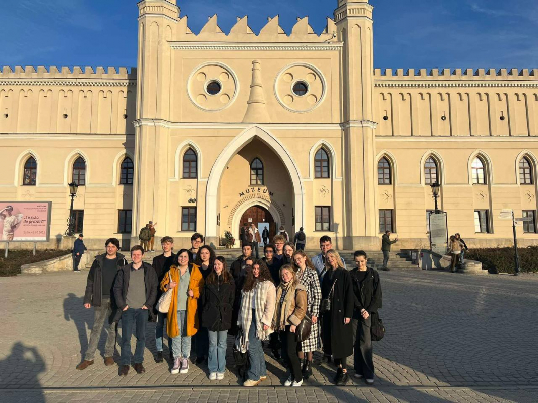 Фото зі Школи