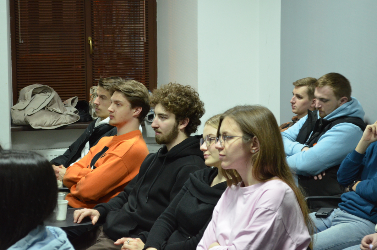 Фото з лекції