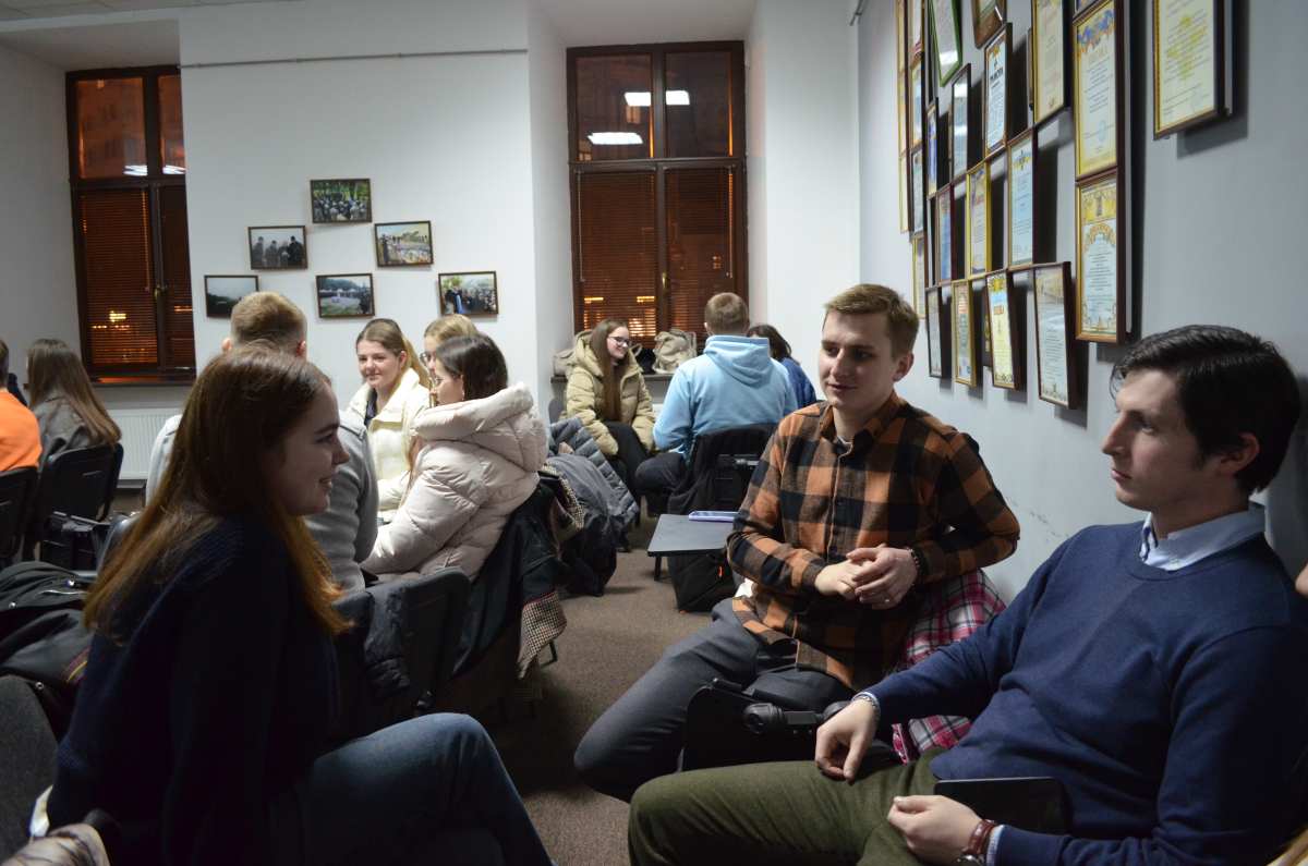 Фото з лекції