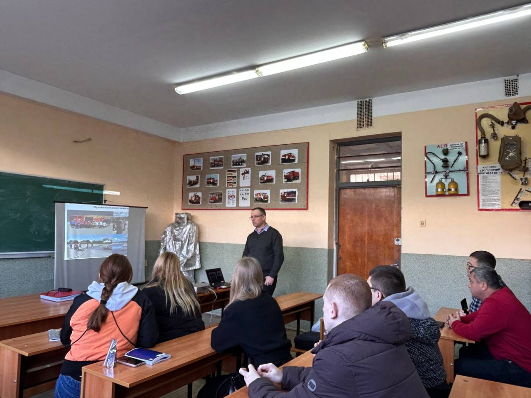 Фото із зустрічі у Львівській політехніці