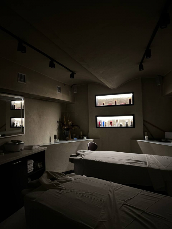 Фото з відвідин готелю