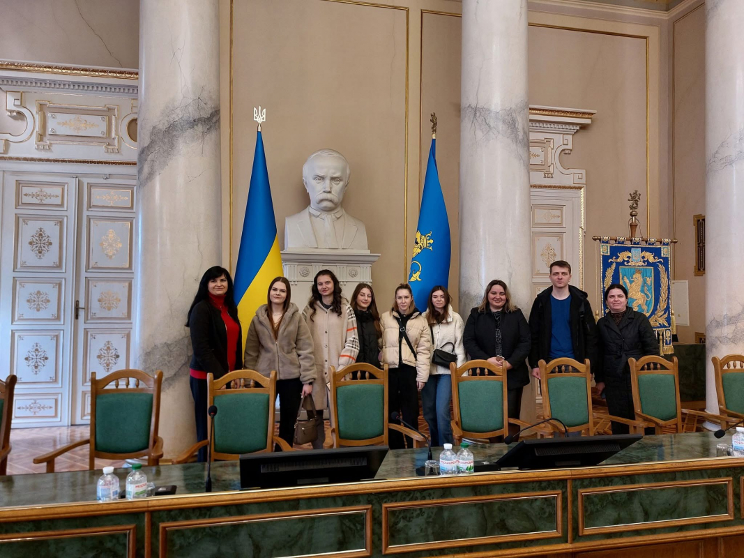 Фото з відвідин ЛОР