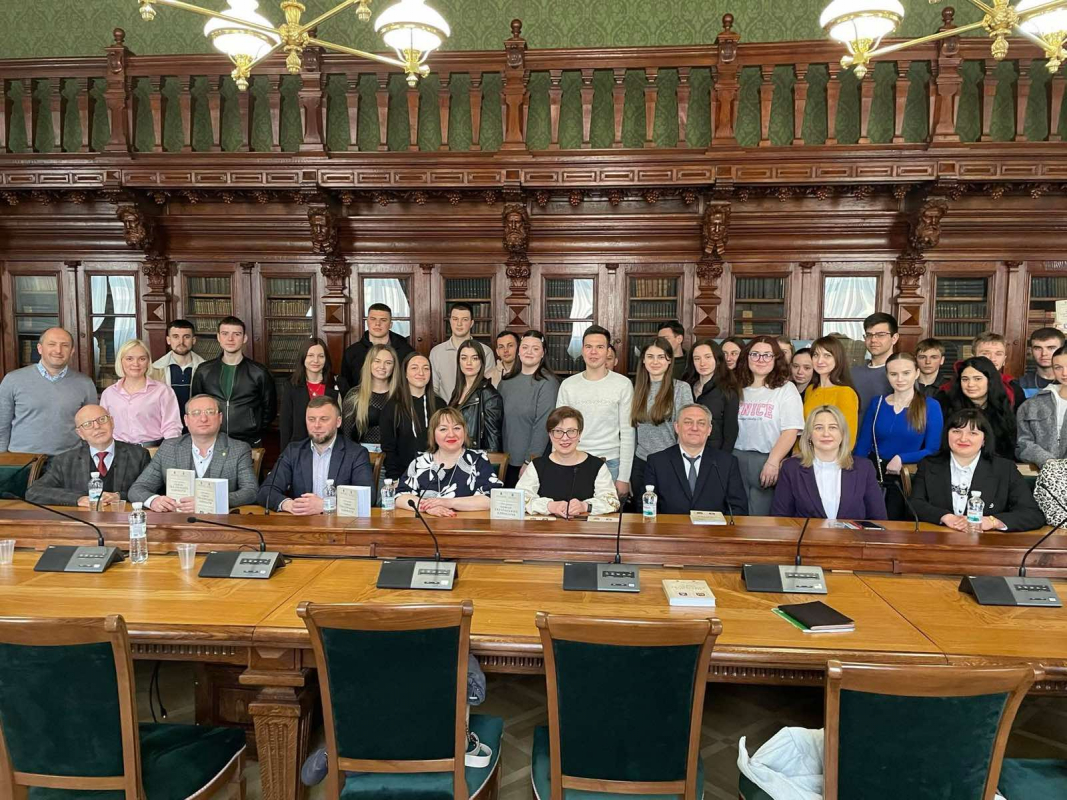 Фото з відкриття аудиторії