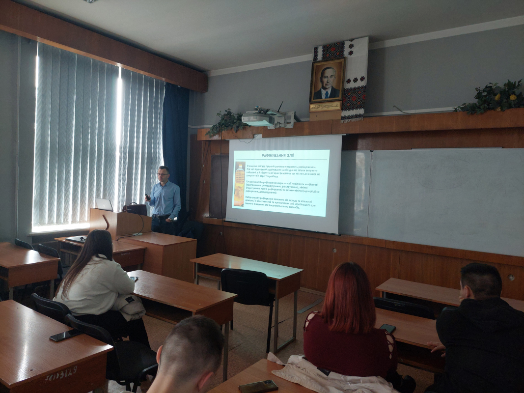 Фото із зустрічі на кафедрі ТОП