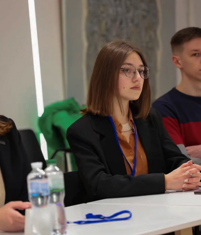 Дар’я Сургай