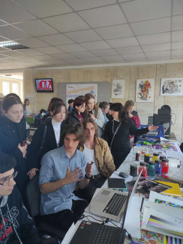 Фото із Дня відкритих дверей