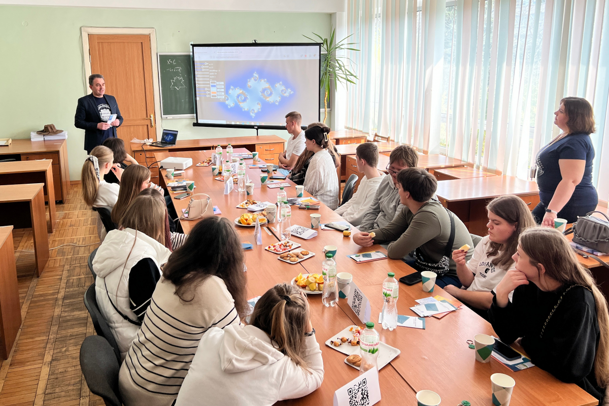 Фото з профорієнтаційного заходу