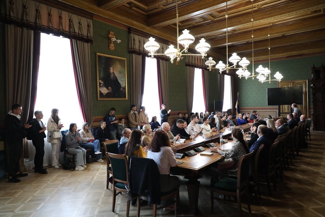 Фото з презентації