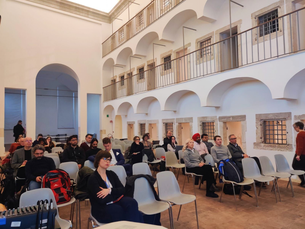 Фото із зустрічі в Італії