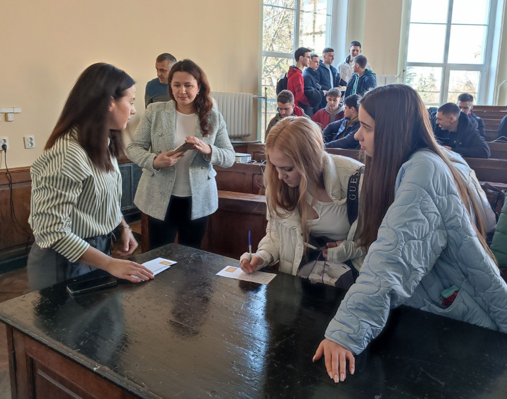 Фото з презентації