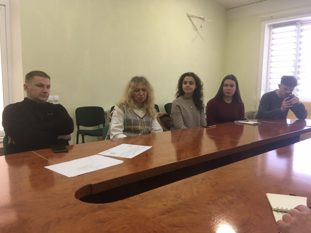 Фото із зустрічі в лікарні