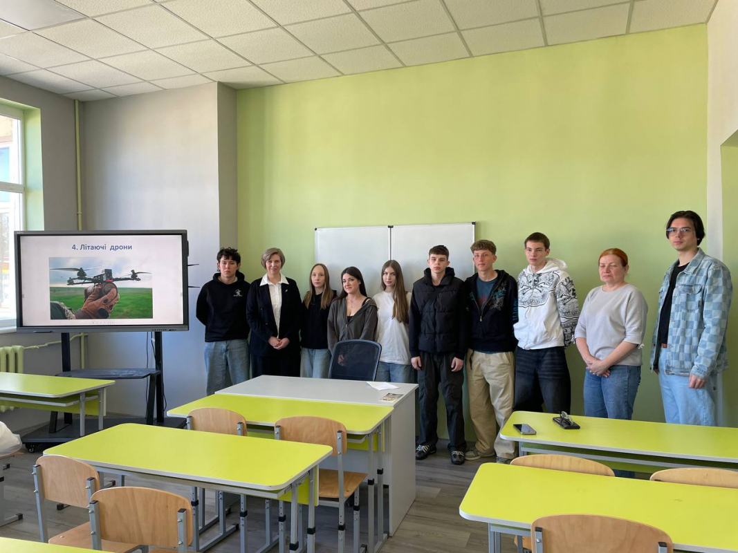 Фото з Днів Політехніки в школі