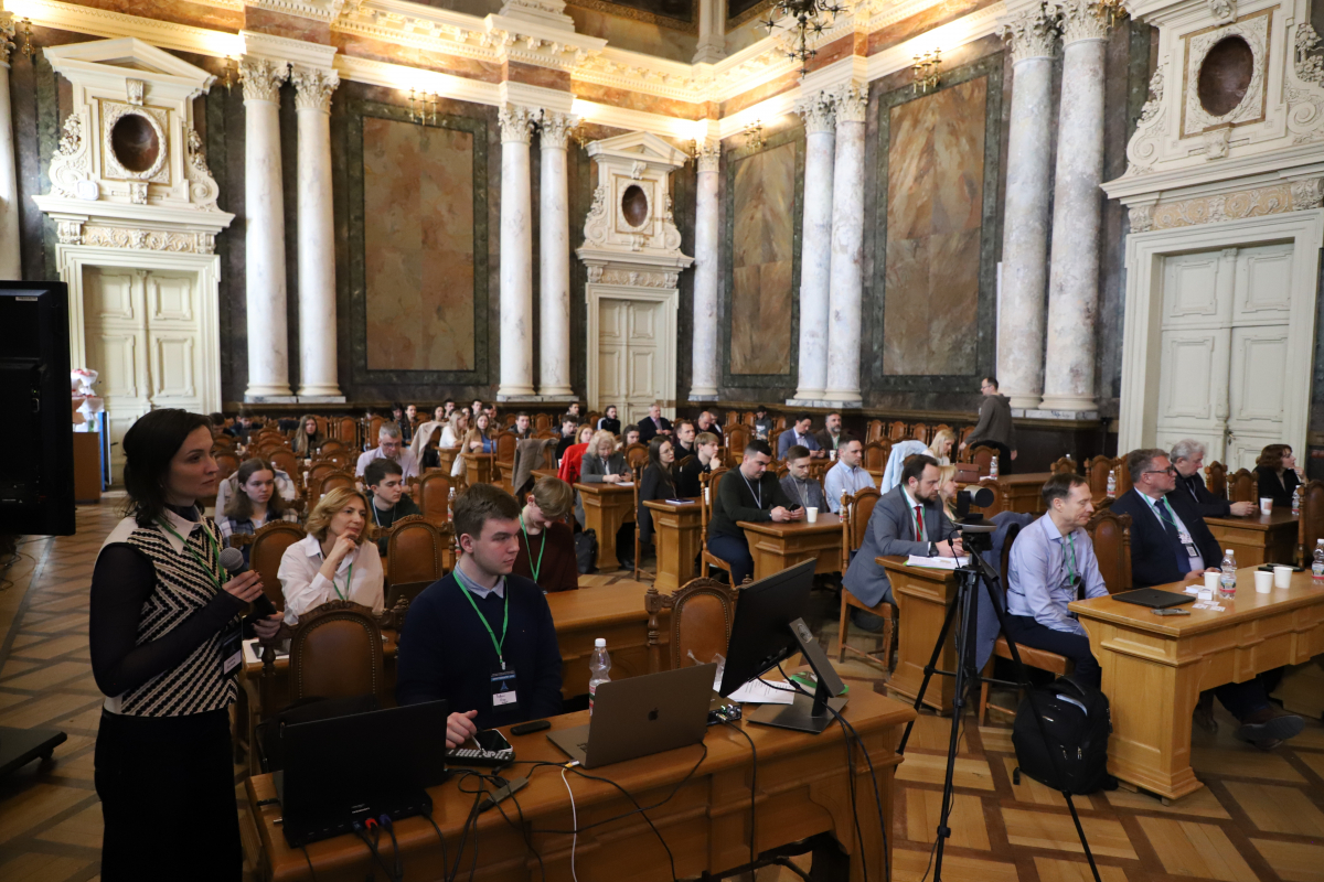 Фото з конференції