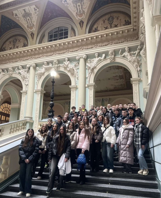 Фото зі школи