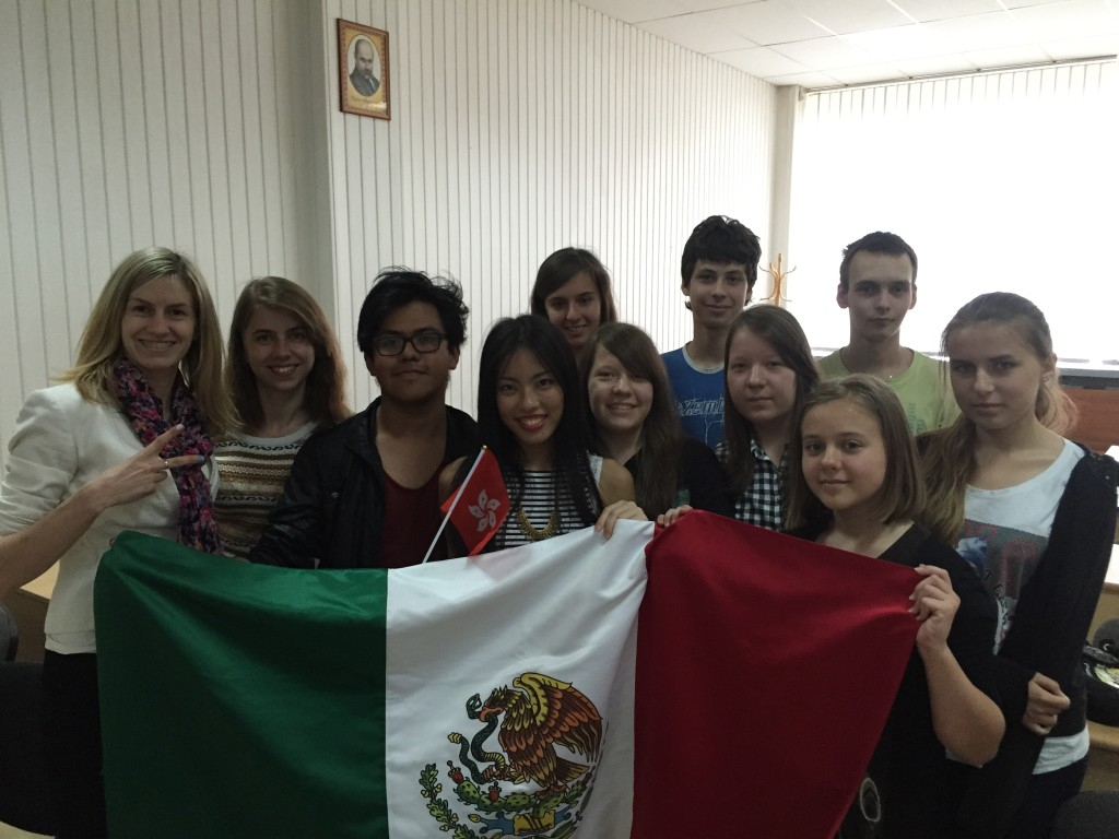 Працівники та учасники курсів ЛОЦ