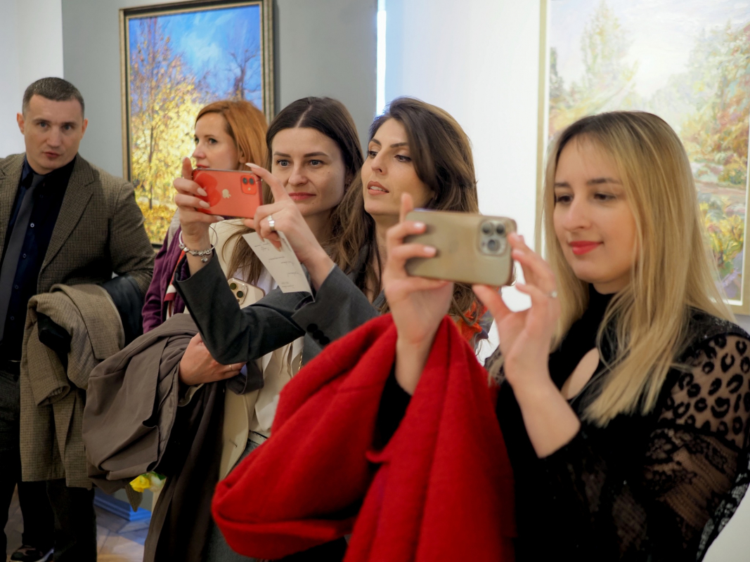 Фото з відкриття виставки