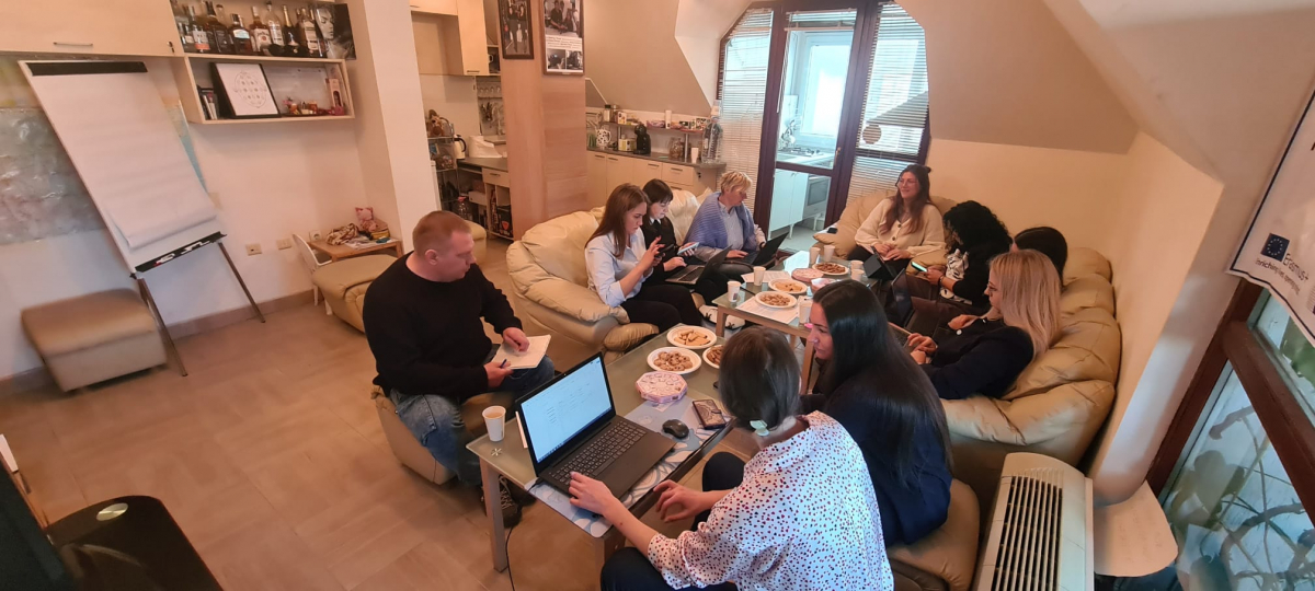 Фото із зустрічі в Іспанії