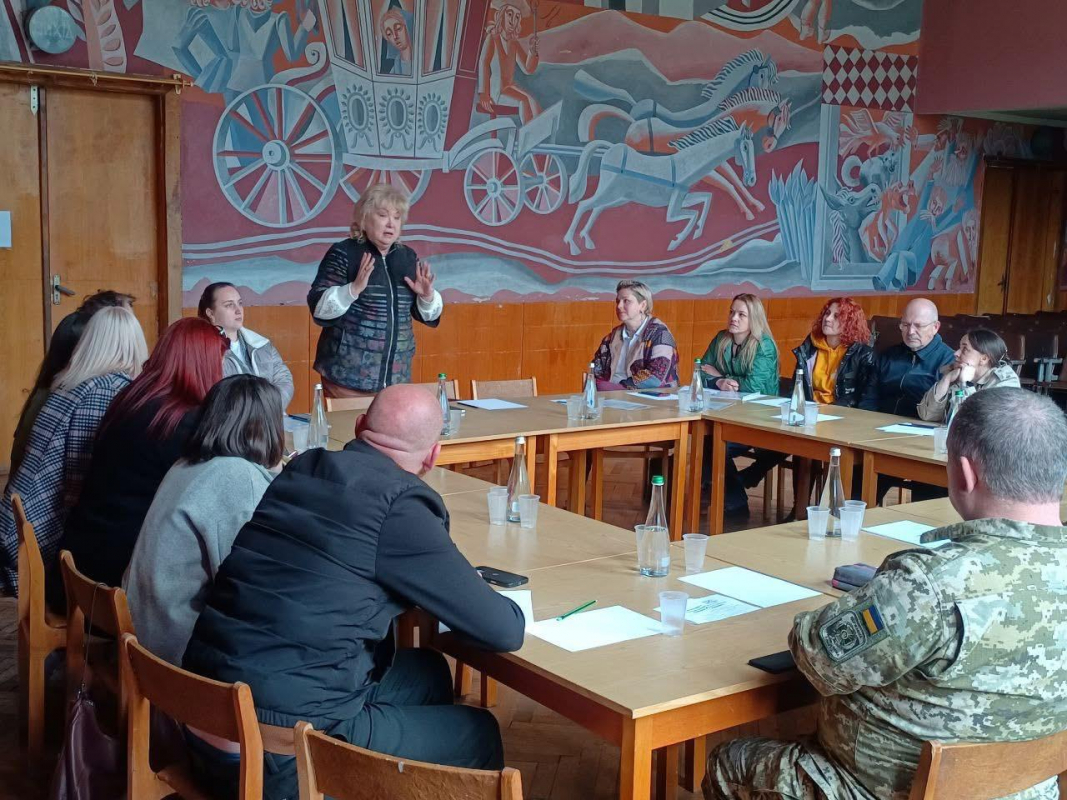 Фото із круглого столу