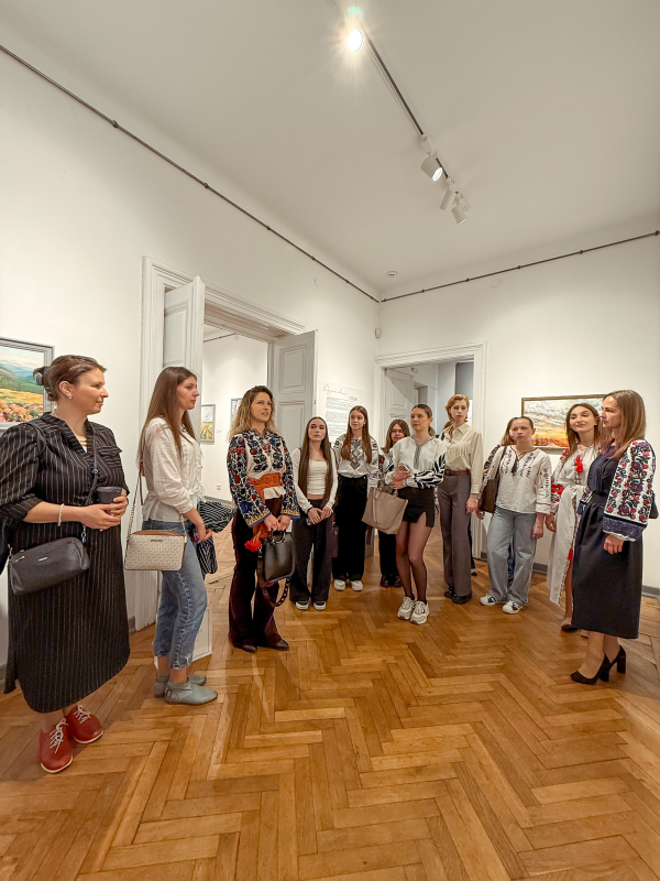 Фото з виставки