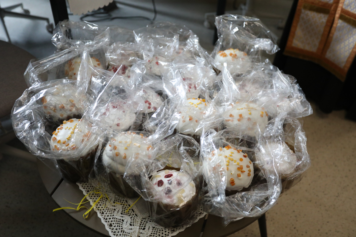 Фото із заходу