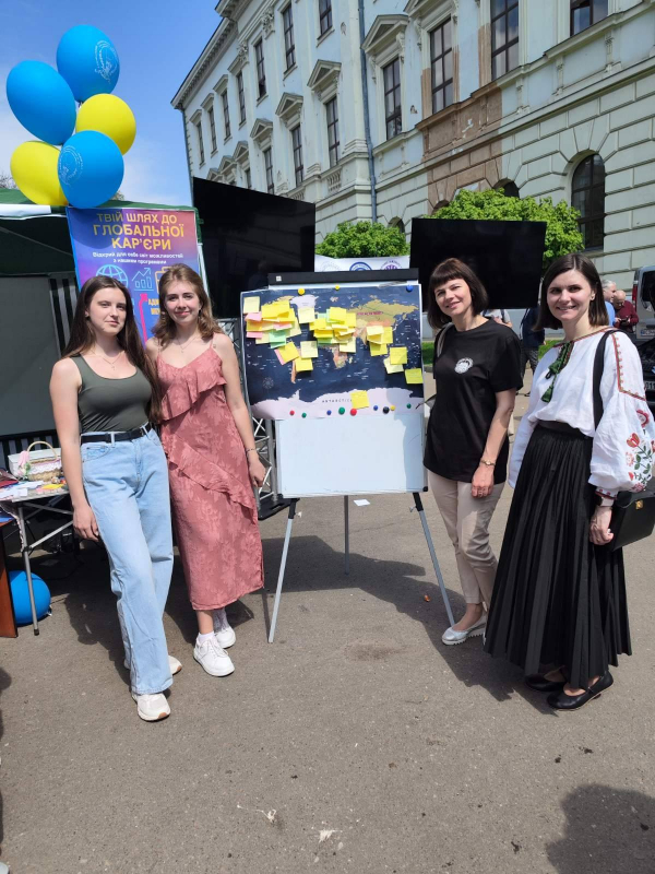 Фото з фестин