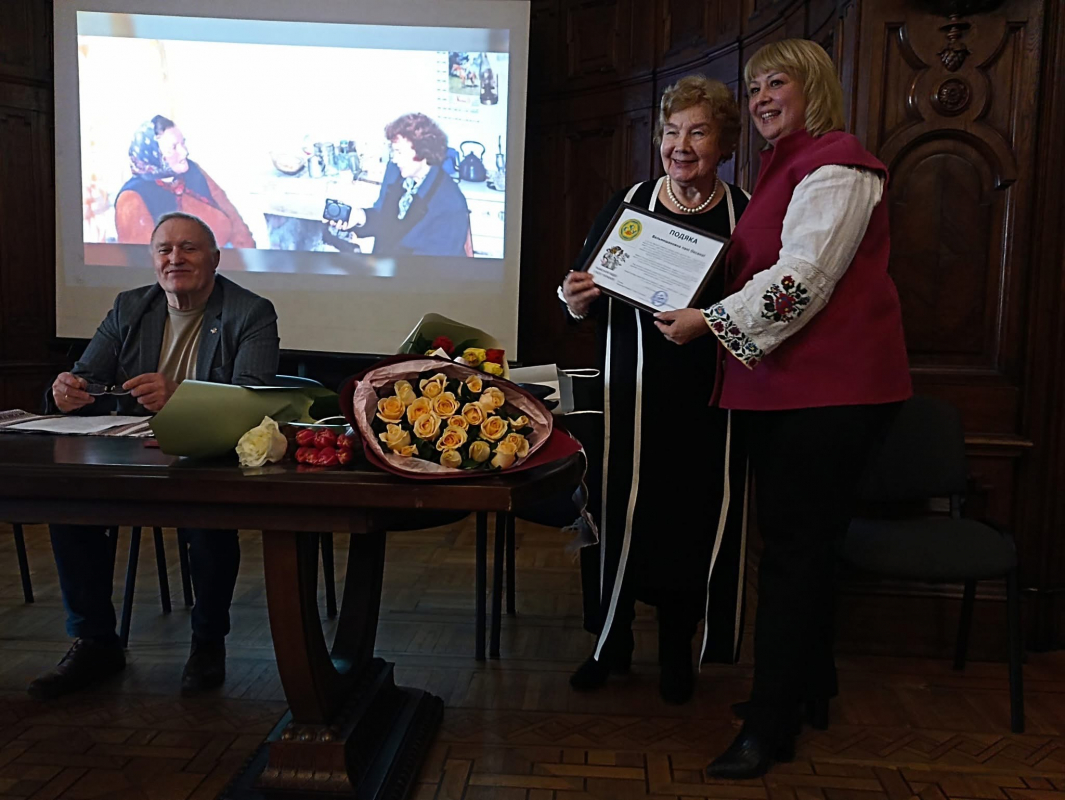 Фото з урочистої академії