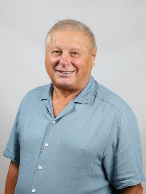 Юрій Шаповалов