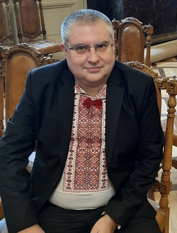 Олександр Ємельянов