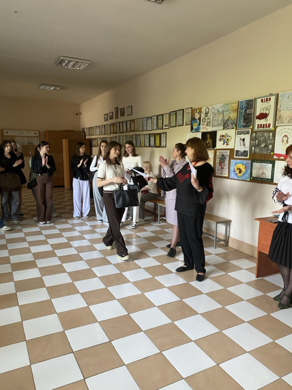 Фото із закриття виставки