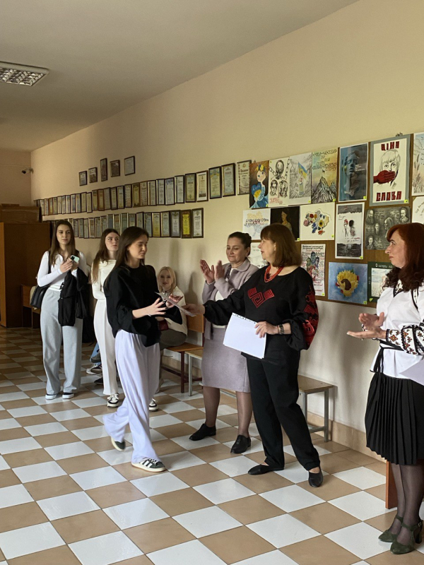 Фото із закриття виставки