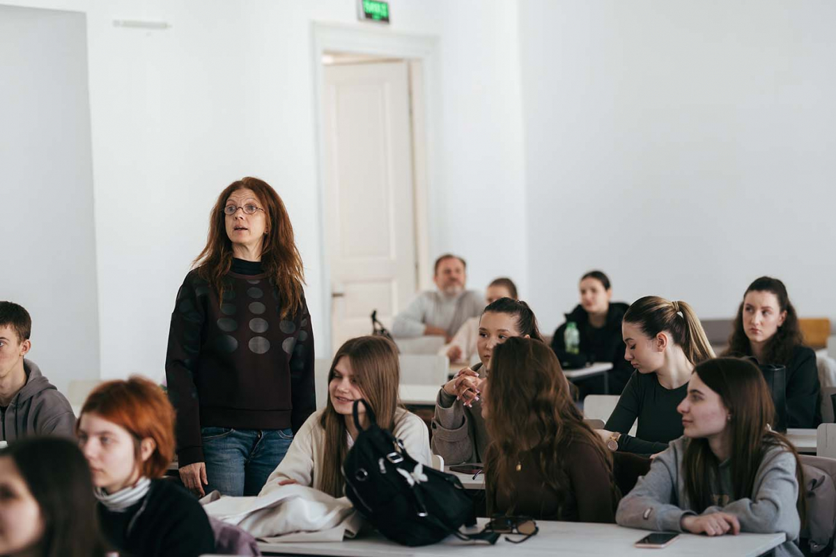 Фото з лекції