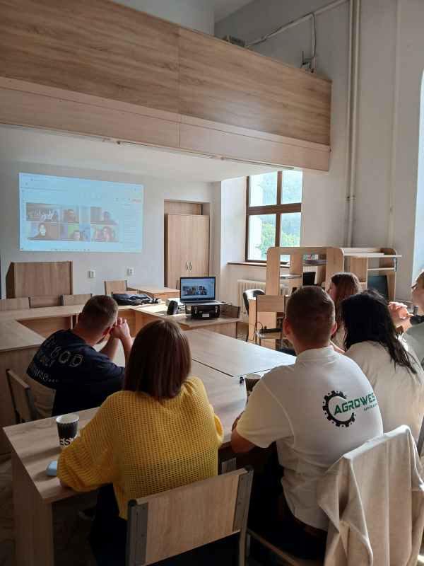 Фото із зустрічі