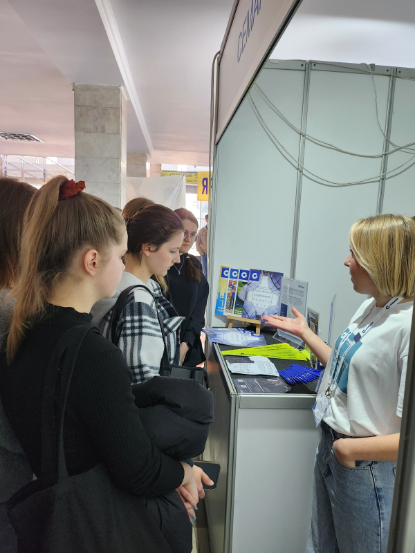 Фото з Ярмарку кар’єри