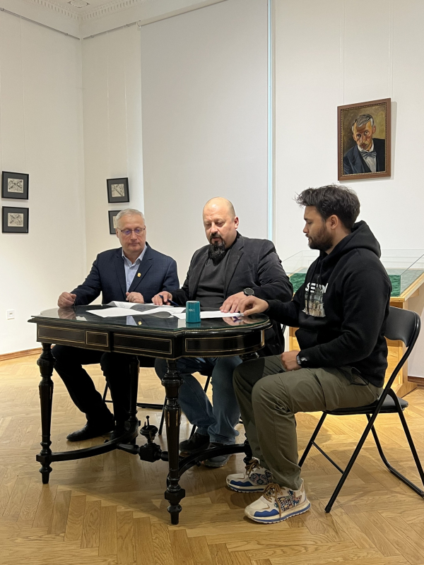 Фото з підписання угоди