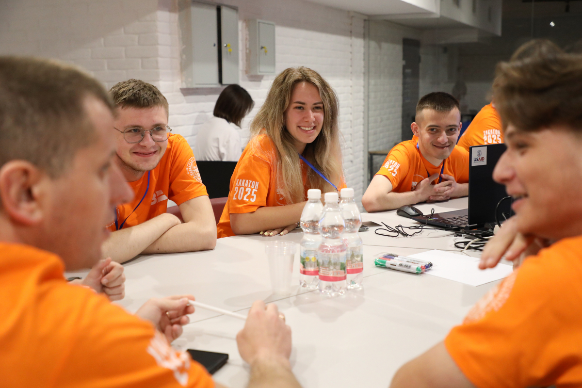 Фото з хакатону