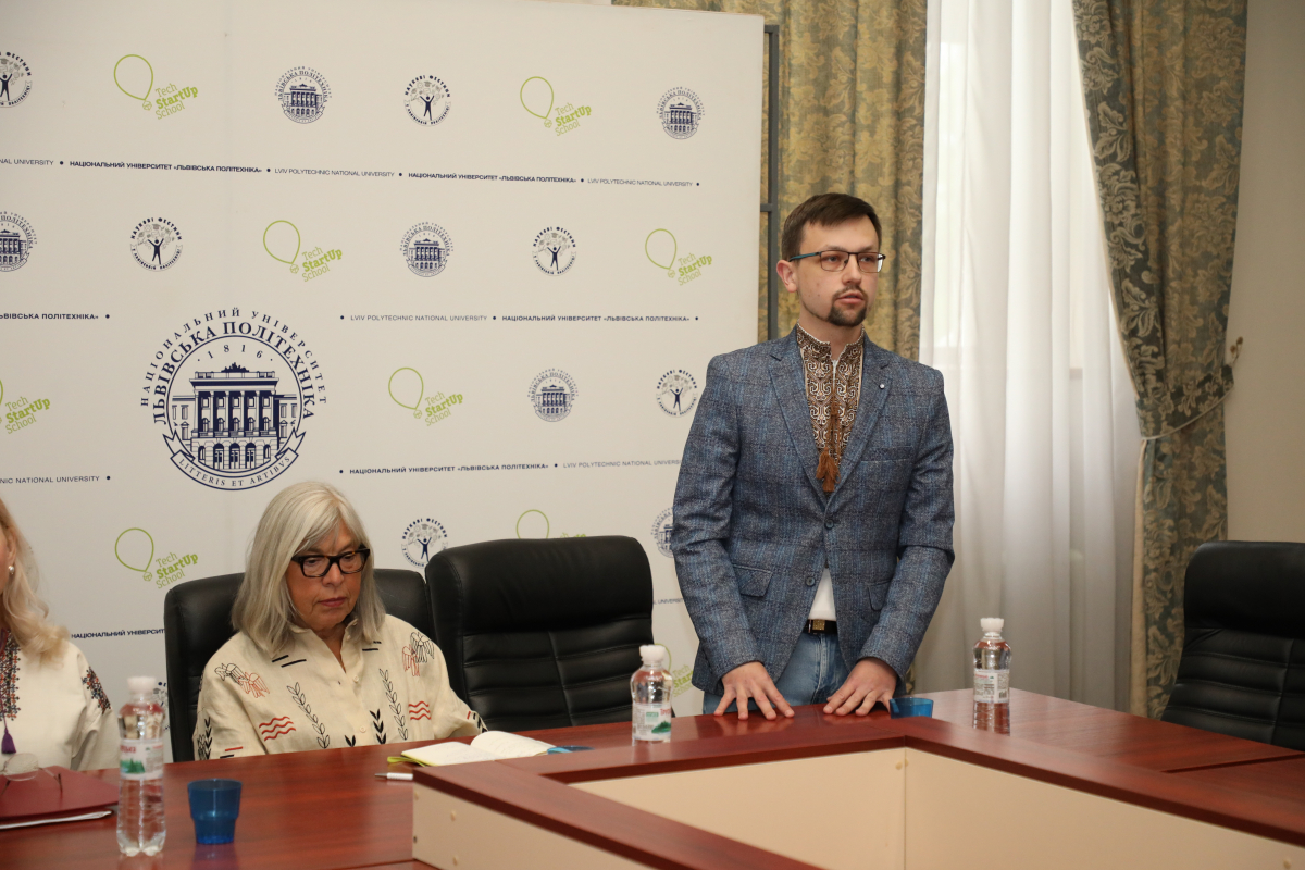 Фото із зустрічі у Львівській політехніці