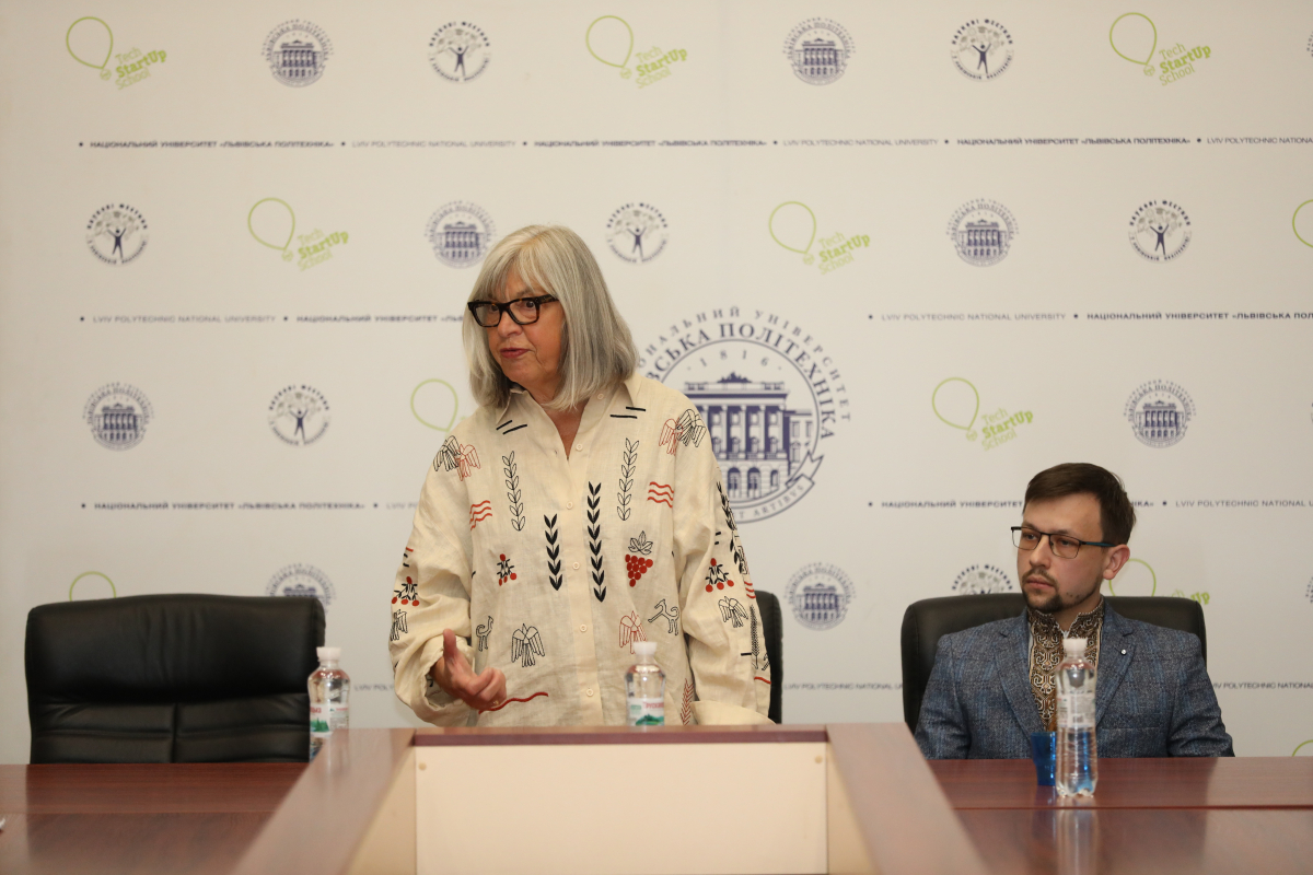 Фото із зустрічі у Львівській політехніці