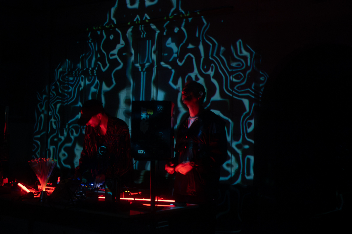 Фото з інсталяції